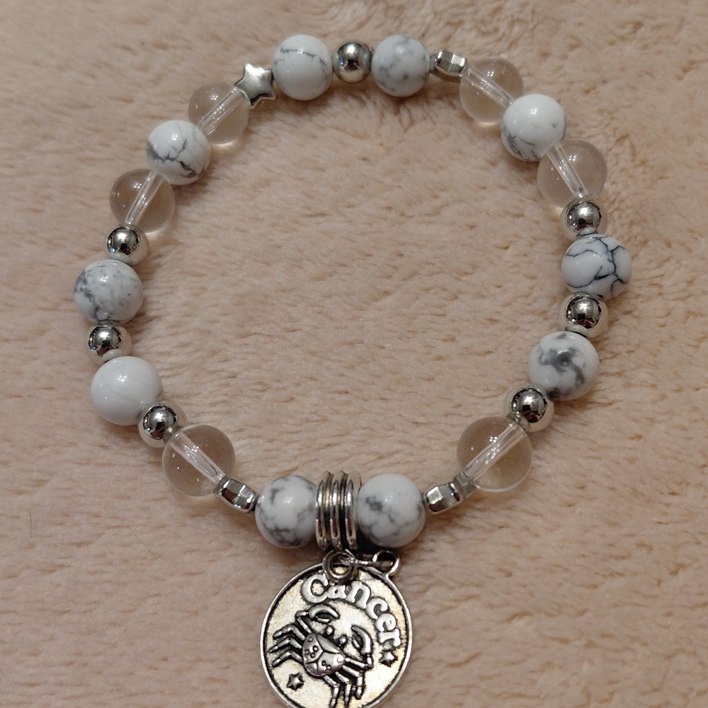 Cancer Zodiac Bracelet With Clear Quartz And Howlite Genuine Crystal Beads 6.5"